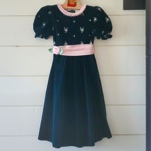 Vintage Emerald Green Velvet Heirloom Dress, Embroidery Pink Satin Sash, size 6